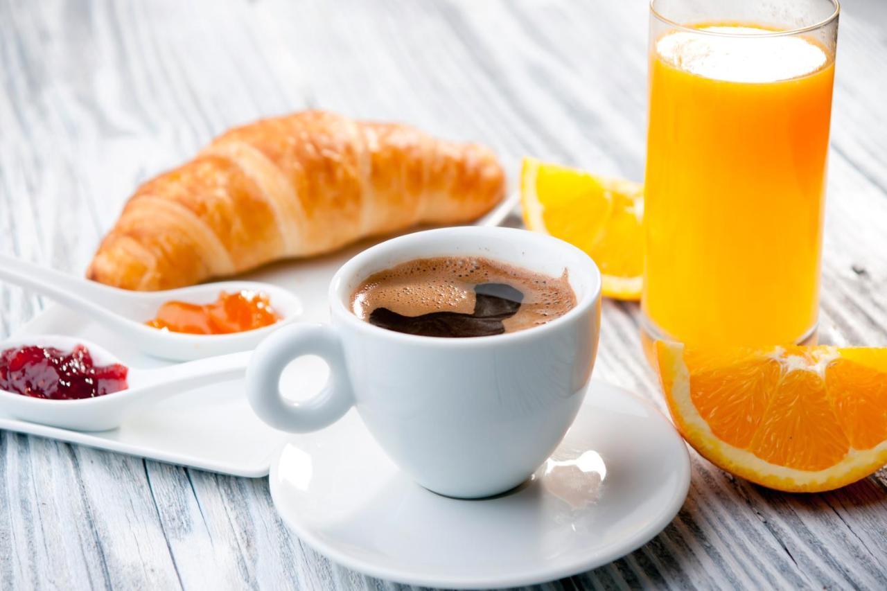 Bed and Breakfast L'Oustaou Шато-Арну Экстерьер фото